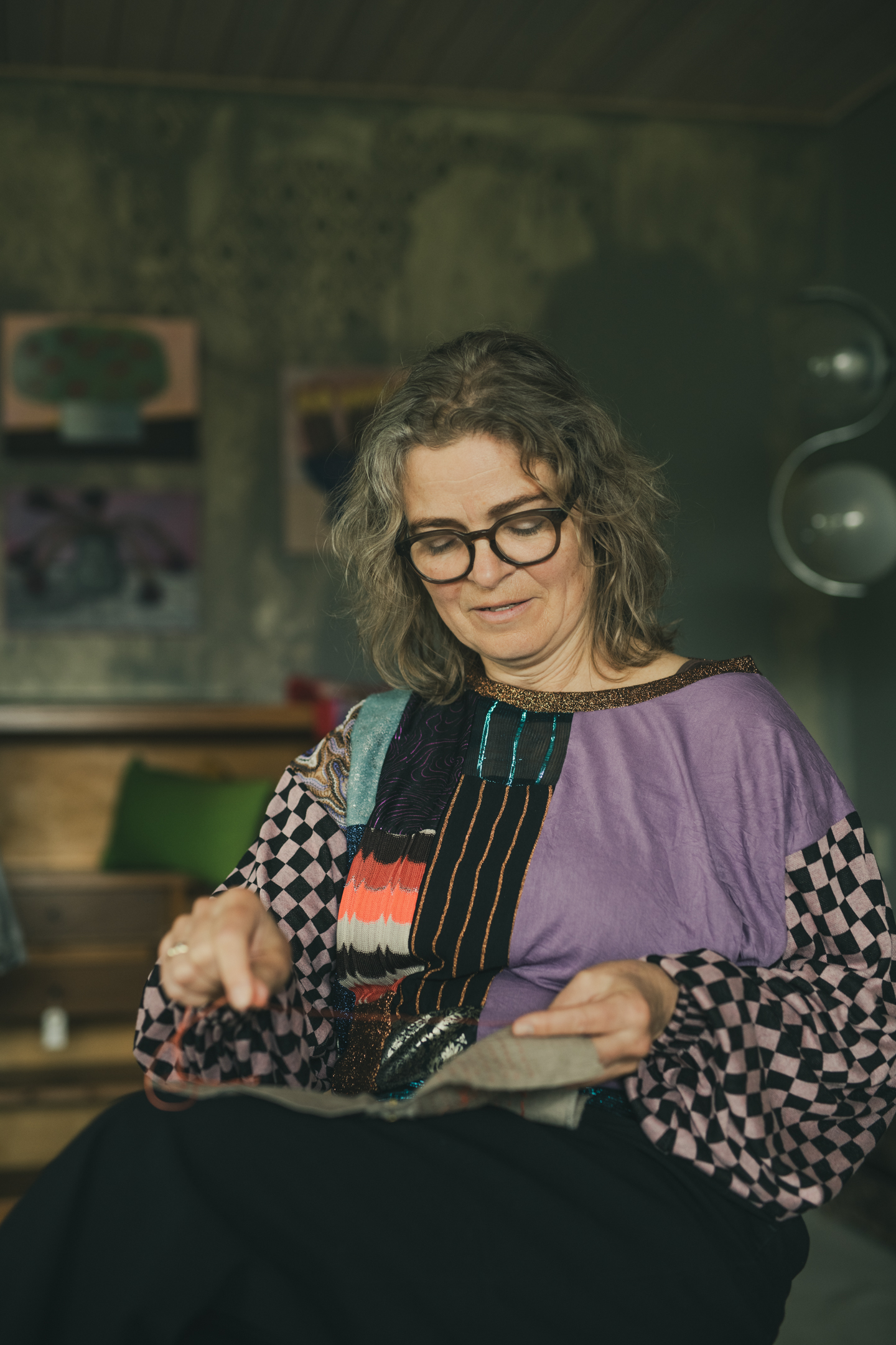 Dorte Wahlberg arbejder med tekstil